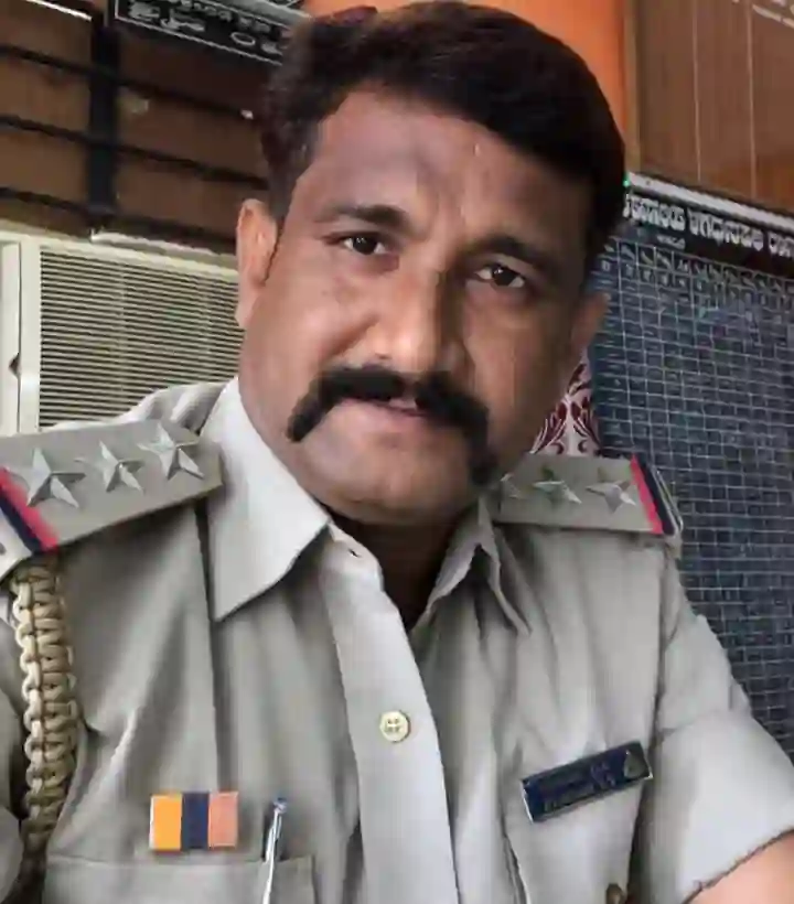 haveri-lokayukta-inspector-dies-in-car-accident