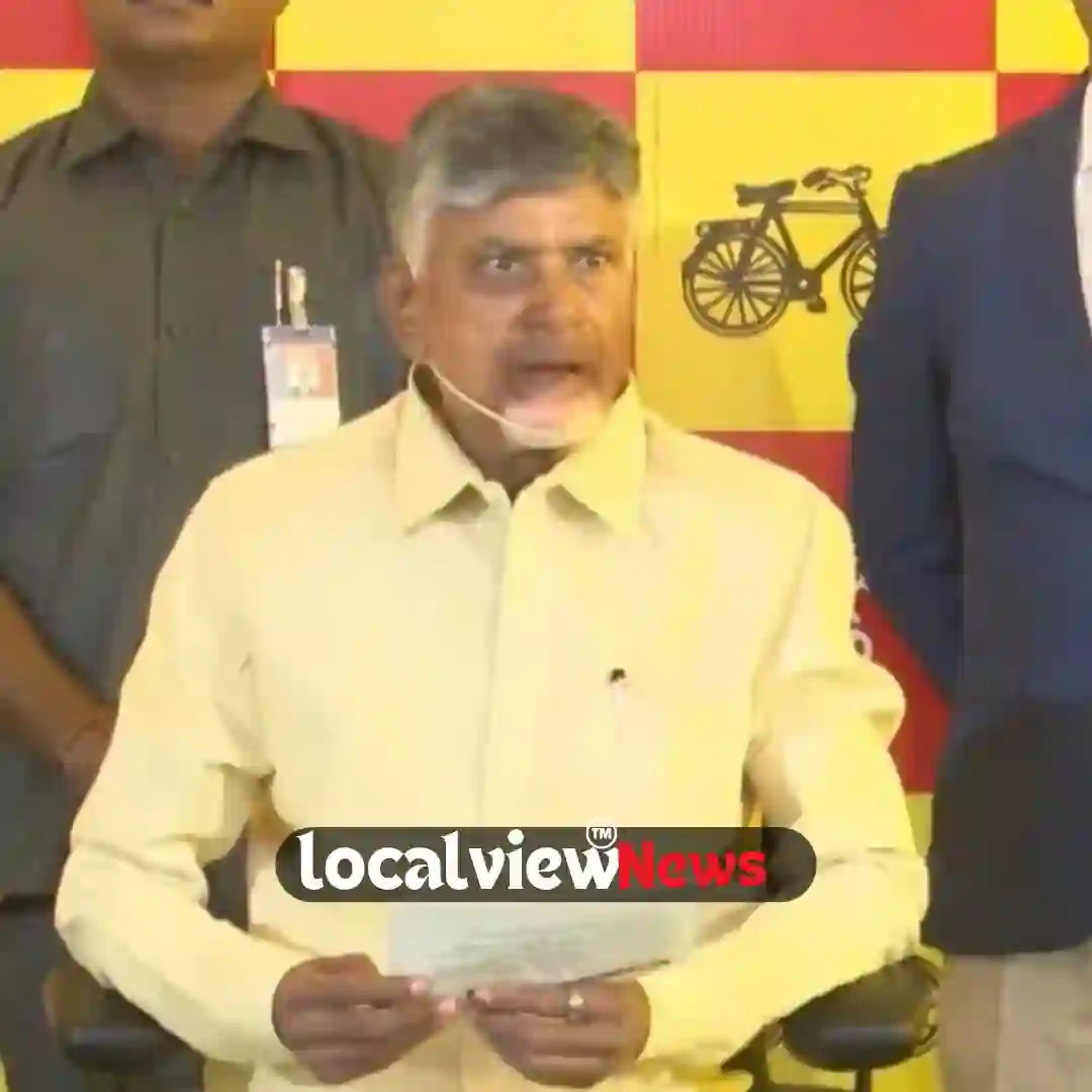 /kingmaker-chandrababu-naidu-held-a-press-meet-before-flying-to-delhi