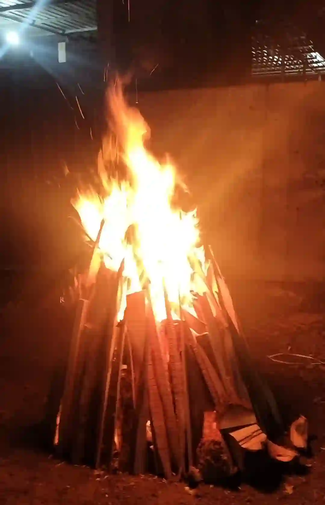 the-significance-of-the-holi-full-moon-ritual-of-kama-dahan